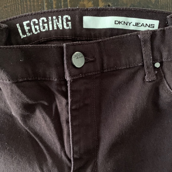 DKNY ● Pleather Siding Pants - Picture 2 of 3